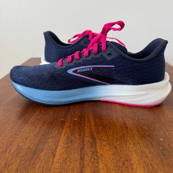 Brooks Hyoerion in Peacoat/Open Air/Lilac Rose - Picture 4 of 11